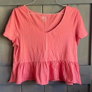 GAP Women's coral pink Peplum V-Neck Top